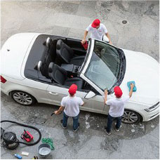 출고 전 차량 내/외부 손세차 및 클리닝